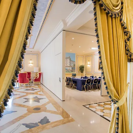 Hotel Regina Palace-3